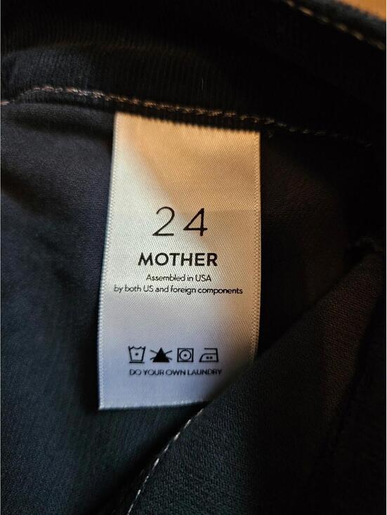 Mother Patch Pocket Denim corduroy button up mini skirt. Deep Blue. Size 24 - Picture 7 of 9